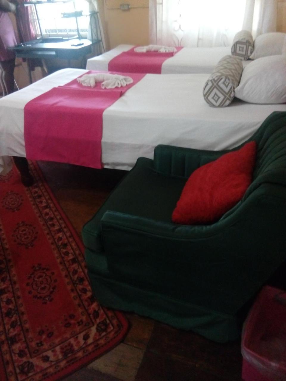Holiday Home - Guest House Порт-Антонио Экстерьер фото